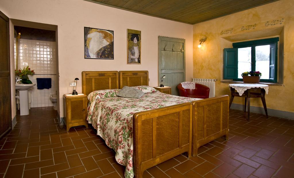 Agriturismo&Winery Il Bacio Tavarnelle Val di Pesa Camera foto